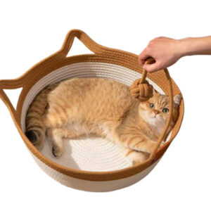 Rattan-Katzenbett mit Baumwollkissen