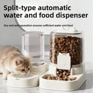 Wasserspender in Katzenohrenform